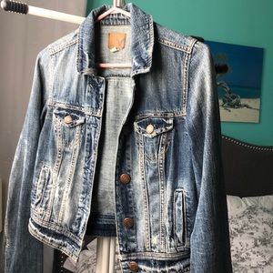 American Eagle cropped denim Coat!